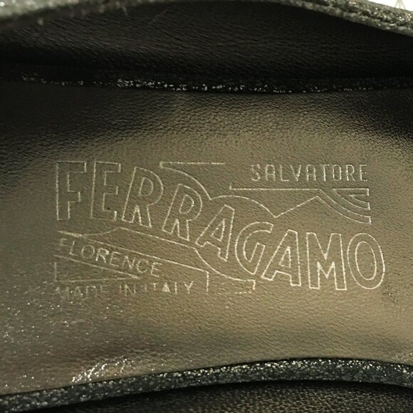 SALVATORE FERRAGAMO Metallic "Regale' Ballet Flats - NWOB ✧･ﾟ: *✧･ﾟ:* - Picture 10 of 13